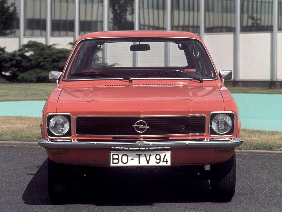  Opel Ascona Voyage (A) 1970 года  (фото 9 из 13)